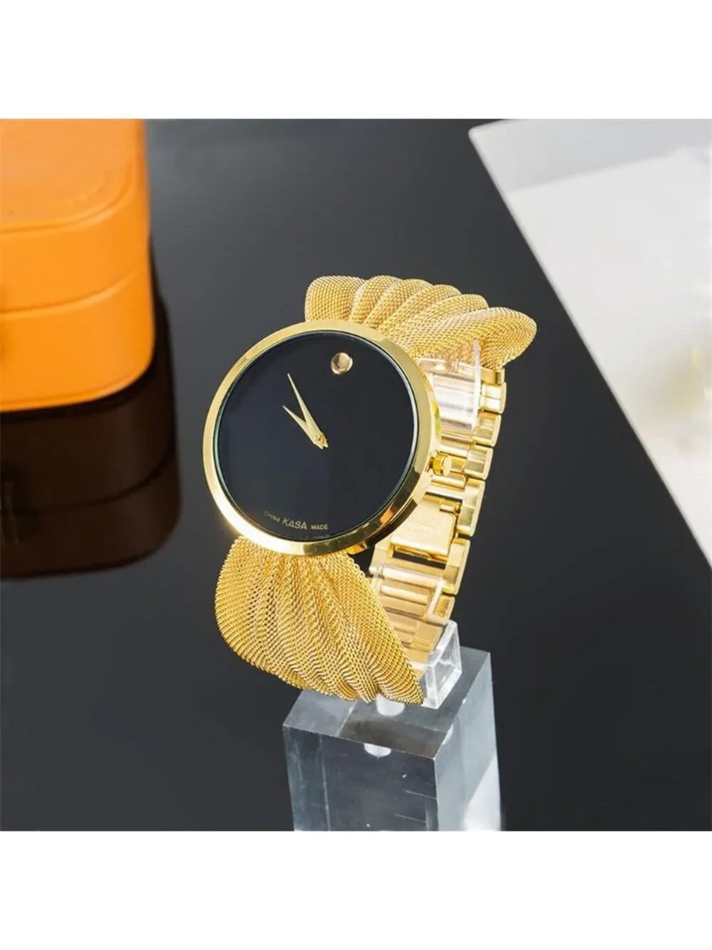 Women’s Gold Elegant Bracelet Set Alloy Band and Case Luxury Stylish Wrist Watch